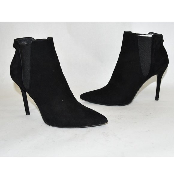 $500 STUART WEITZMAN Apogee Bootie SLEEK POINTY TOE BLACK SUEDE 5.5 (K15) CLASSY - Picture 3 of 9